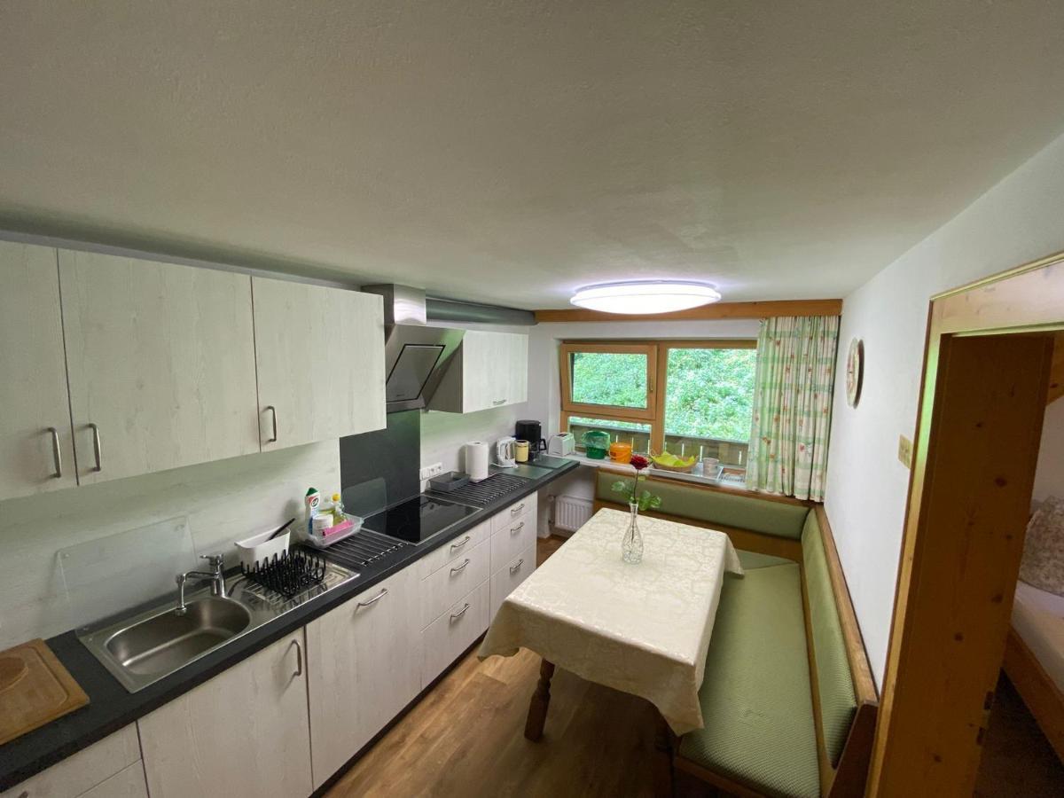 Haus Waldrand Διαμέρισμα Oberndorf in Tirol Εξωτερικό φωτογραφία